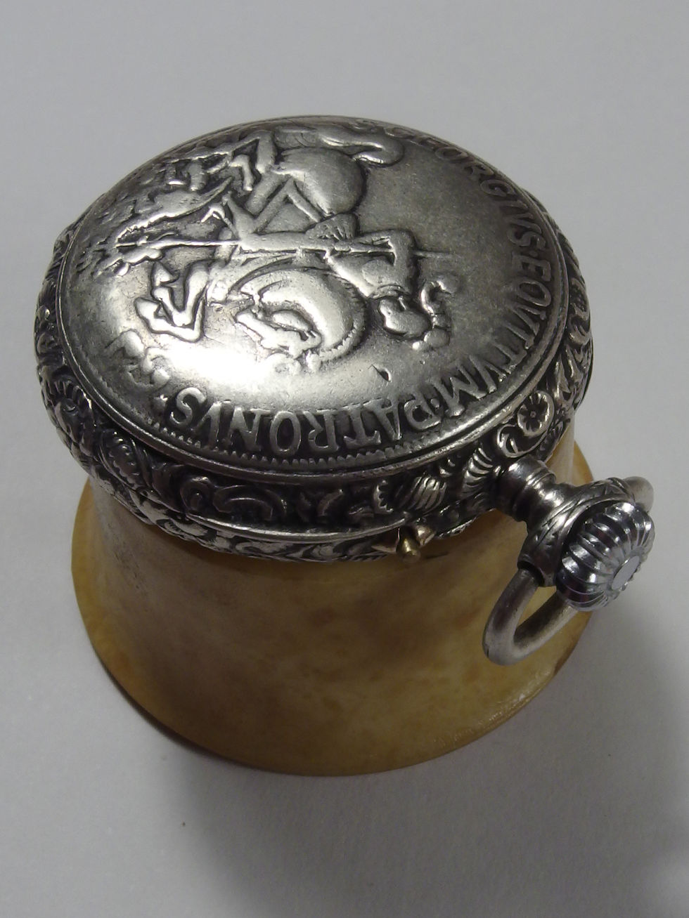 Miniatura: PATEK PHILIPPE & CO GENEVA St. GEORGE AND THE DRAGON - 1883