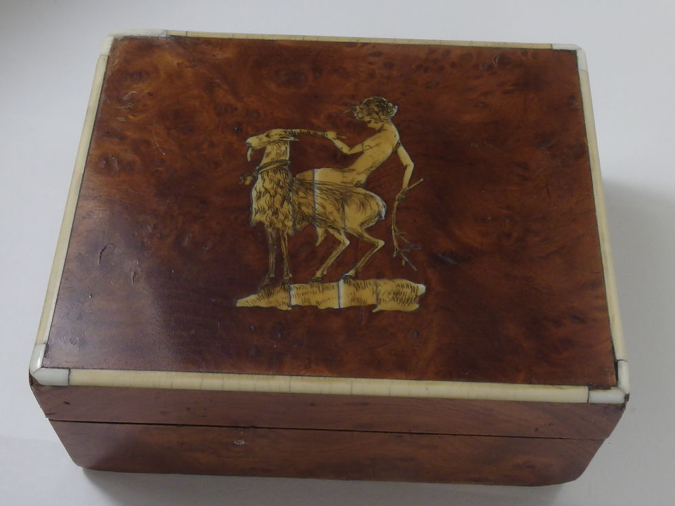 Miniatura: 4044 TOBACCO BOX OLIVE WOOD  MARQUETRY TARACEA EROTICAL GREEK, 19C