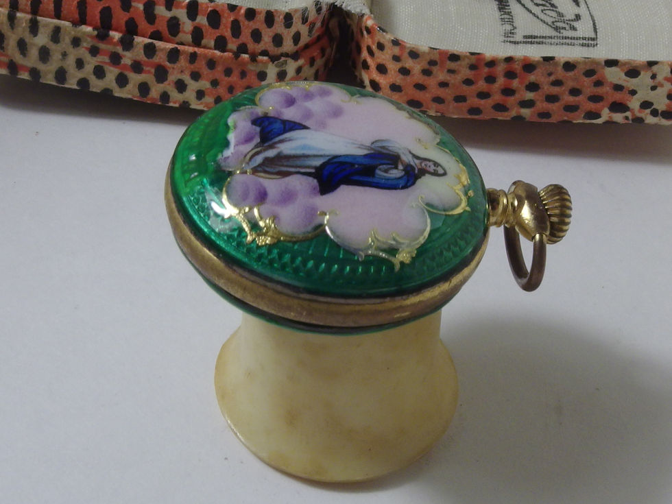 Miniatura: 4063 ORIGINAL RARE RELIGIOUS VIRGIN MARY IN MULTICOLOR ENAMEL, CIRCA 1910