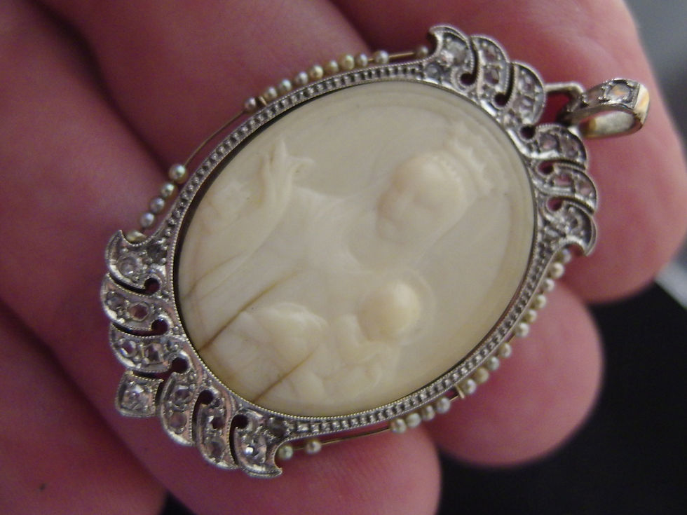 Miniatura: 4479 ANTIQUE VICTORIAN NOUVEAU PENDANT VIRGIN & CHILD 18K GOLD, DIAMONDS & PEARL