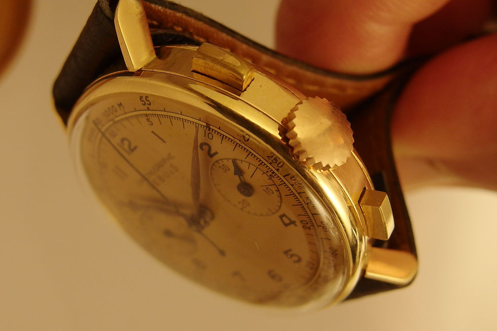 Miniatura: 1988 VINTAGE CHRONOGRAPH LEBOIS 18K GOLD, VALJOUX 22, CIRCA 1950