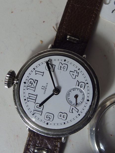 4520 ANTIQUE WWI OMEGA TRENCH WATCH, RARE SCREW ON BEZEL & CABRIOLET MOV, C.1917