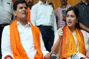 नवनीत राणा को मीडिया से बात करना पड़ा भारी, मुंबई में कोर्ट ने जारी किया नोटिस