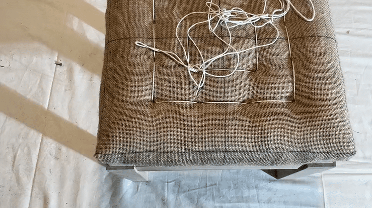LE TIRE CRIN-tabouret de tapissier formation