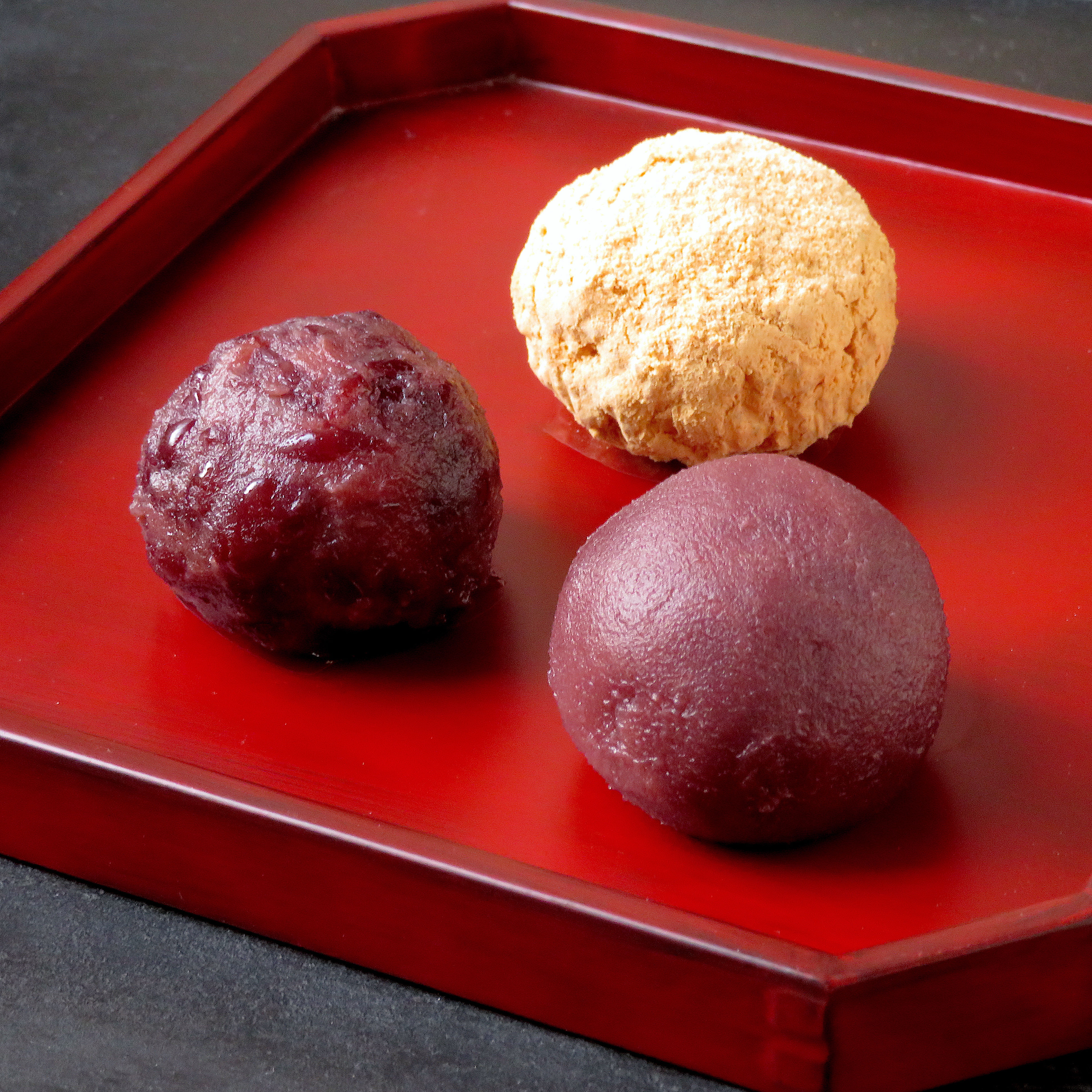 おはぎ （３種／各1個400円）