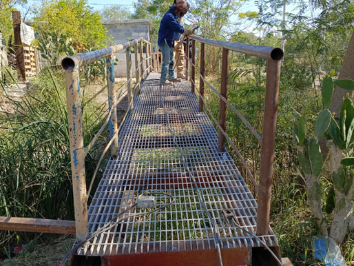 Instala Gobierno de Reynosa nuevo puente peatonal en Nuevo Amanecer Con la finalidad de mejorar la movilidad y seguridad de los peatones en la colonia Nuevo Amanecer..