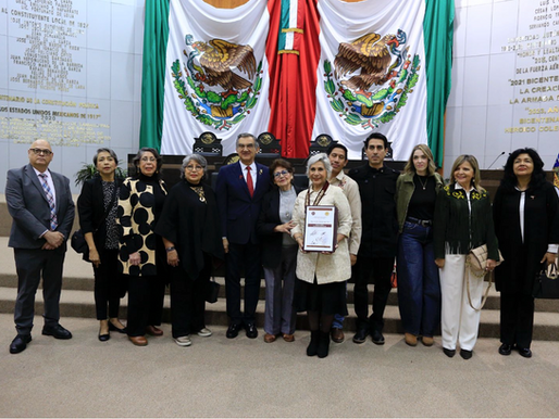 Entrega gobernador Medalla al Mérito "Luis García de Arellano" a Cecilia Imelda Lugo Cruz-La galardonada destacó que Tamaulipas es el primer estado en reconocer el trabajo profesional de la danza.