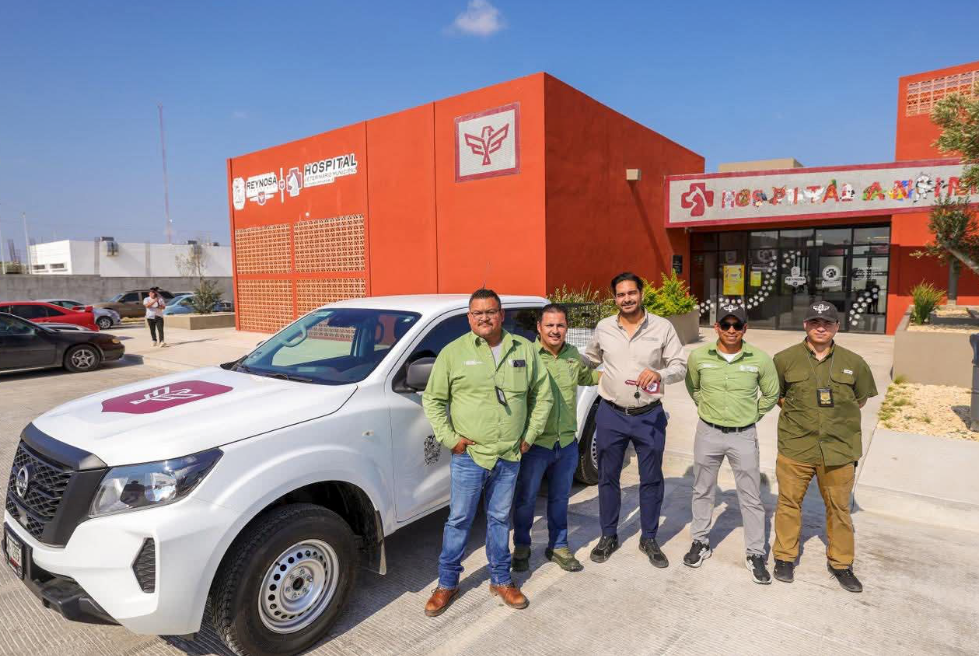 Entregó Carlos Peña Ortiz nueva unidad de transporte a Control y Bienestar Animal Reynosa..