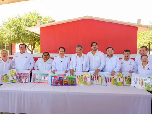 Participó Carlos Peña Ortiz en reunión del Consejo Técnico de la escuela primaria Bicentenario de la Independencia - Asistió el Presidente Municipal junto al Gobernador Américo Villarreal Anaya..