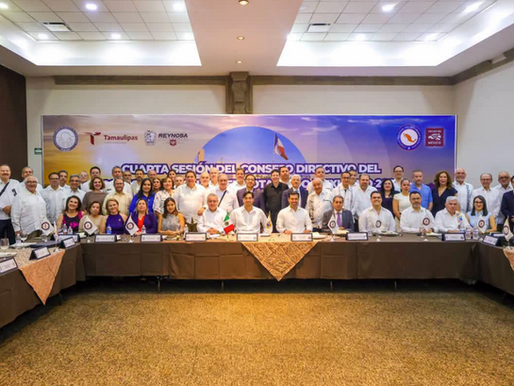 Reconocen Notarios gestión de desarrollo integral de Reynosa por el Presidente Municipal Carlos Peña Ortiz El Presidente del Colegio de Notarios del Estado de Tamaulipas, Raúl Enrique Padilla García..