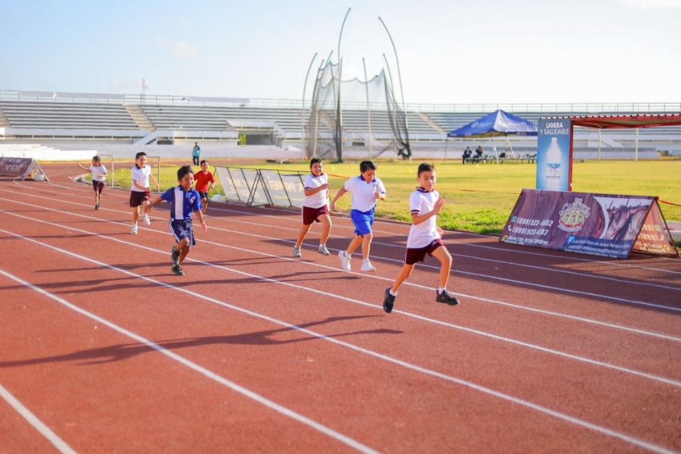 Abrirá pista de atletismo del Polideportivo en periodo vacacionalCon el objetivo de mantener espacios disponibles para la práctica deportiva durante el periodo vacacional.