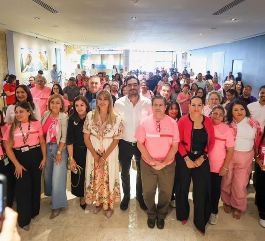 Entregó Alcalde Carlos Peña Ortiz más de 60 prótesis externas de mama en Reynosa El Alcalde de Reynosa, Carlos Peña Ortiz, presidió la entrega de apoyos de la Campaña de “Prótesis Externa de Mama..