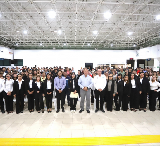 Acerca UTTN herramientas y apoyos a estudiantes y microempresarios para fortalecer las MiPyMES.