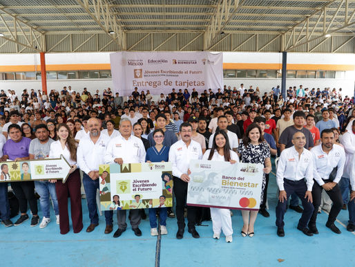Encabeza el rector Dámaso Anaya entrega de becas a 493 estudiantes de la UATComo parte de las acciones orientadas a fortalecer la permanencia académica de la juventud.