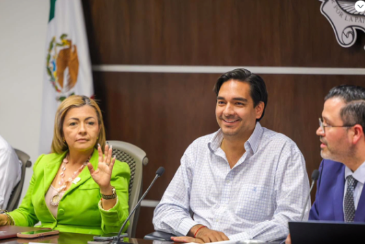 LOCURAS CUERDAS.          Cabildo de Reynosa aprueba por unanimidad nuevas comisiones para fortalecer la atención ciudadana.— En el marco de la LXXXIV (Octogésima Cuarta) Sesión Ordinaria de Cabildo..