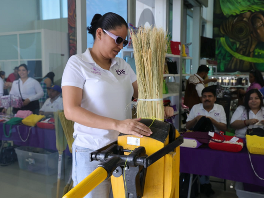 Fortalece Desarrollo Rural comercialización de productos artesanales.