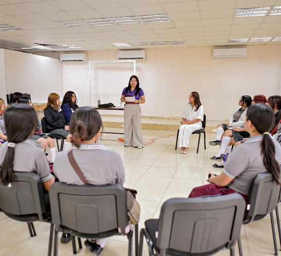 Impulsa DIF Reynosa el desarrollo de estudiantes con plática “Mujeres Exitosas”En el marco de las actividades conmemorativas del Día Internacional de la Mujer.