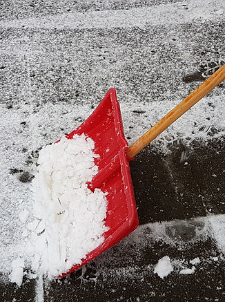 schneeschaufel.jpg