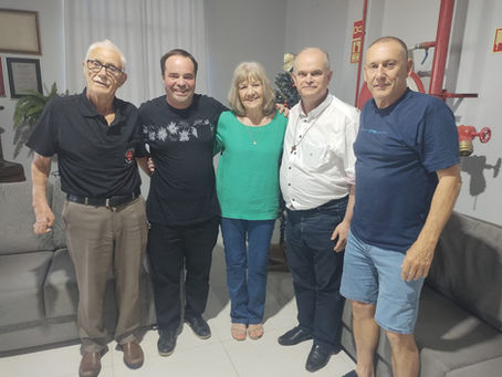 Alan tem mais de 70% de aprovação e segue na Direção do Colégio Medianeira