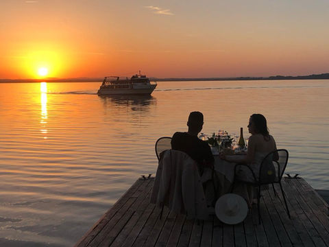 elopement wedding at isola maggiore on the deck of ristorante l'oso
