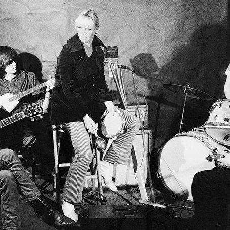 The Velvet Underground và cái rốn của vũ trụ - Lou Reed