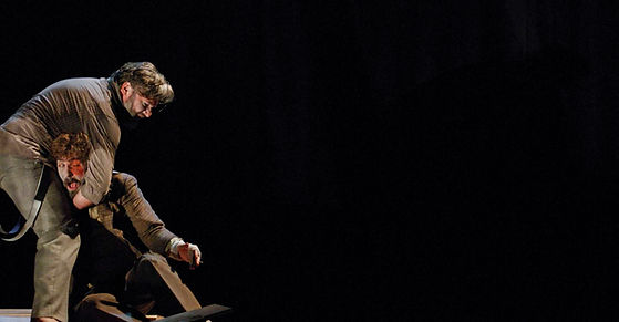 BEOS0063leger.jpgLes Bâtisseurs d'Empire ou le Schmürz de Boris Vian - Mise en scène Pauline Ringeade - Compagnie l'imaginarium