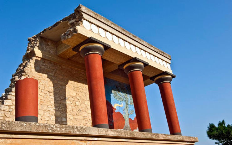 Tour-of-Knossos-9.jpg
