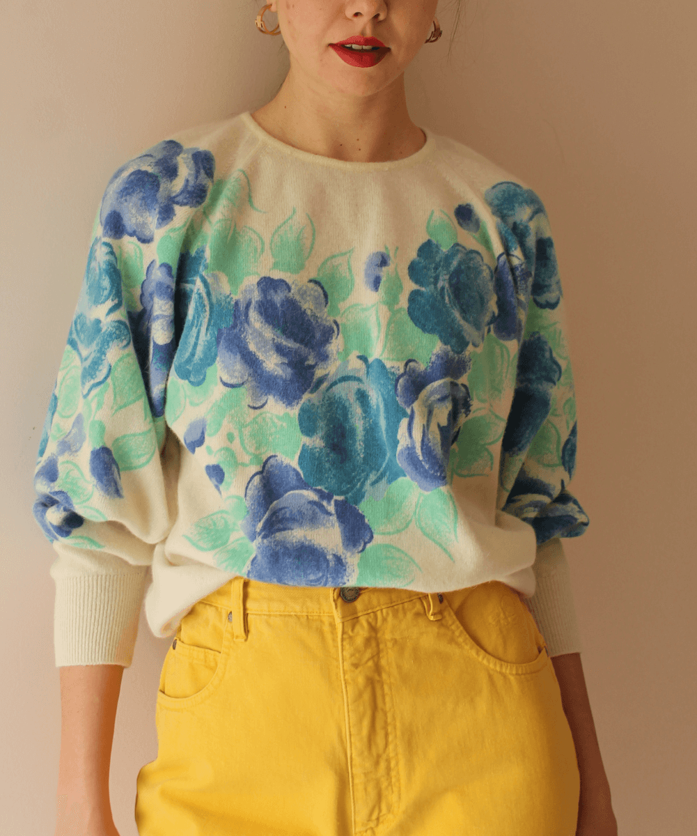 Italian Vintage Light Floral Pullover - (EU44)