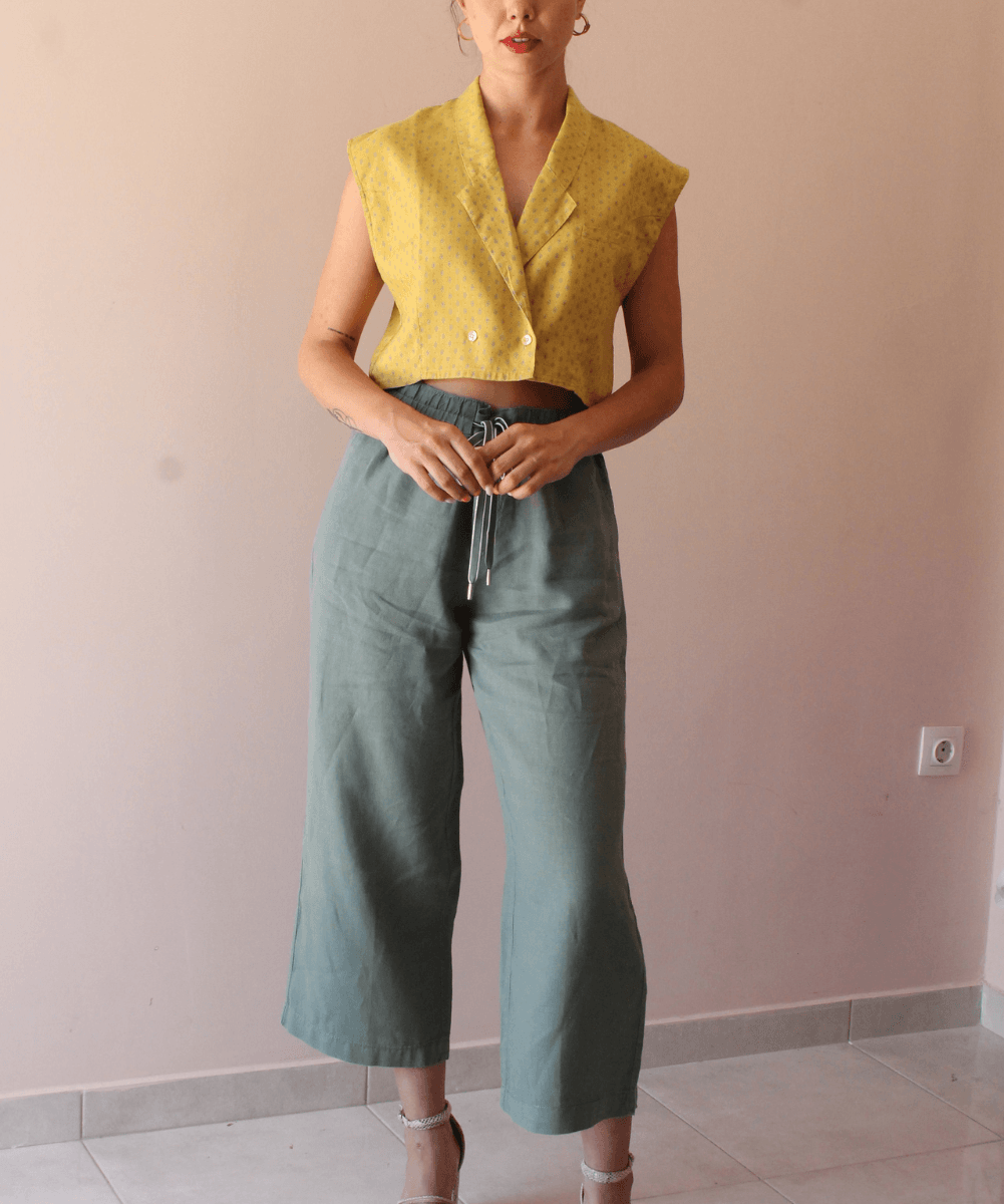 Preloved Wide Leg Trousers in Mint Green - (EU42)