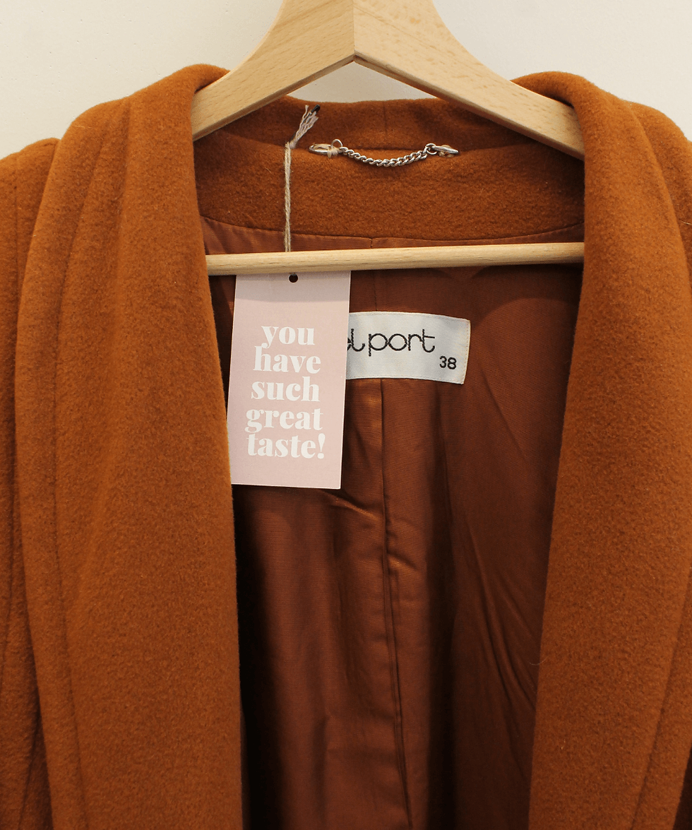 Thumbnail: Vintage Wool Blend Coat in Cinnamon Brown (EU48)