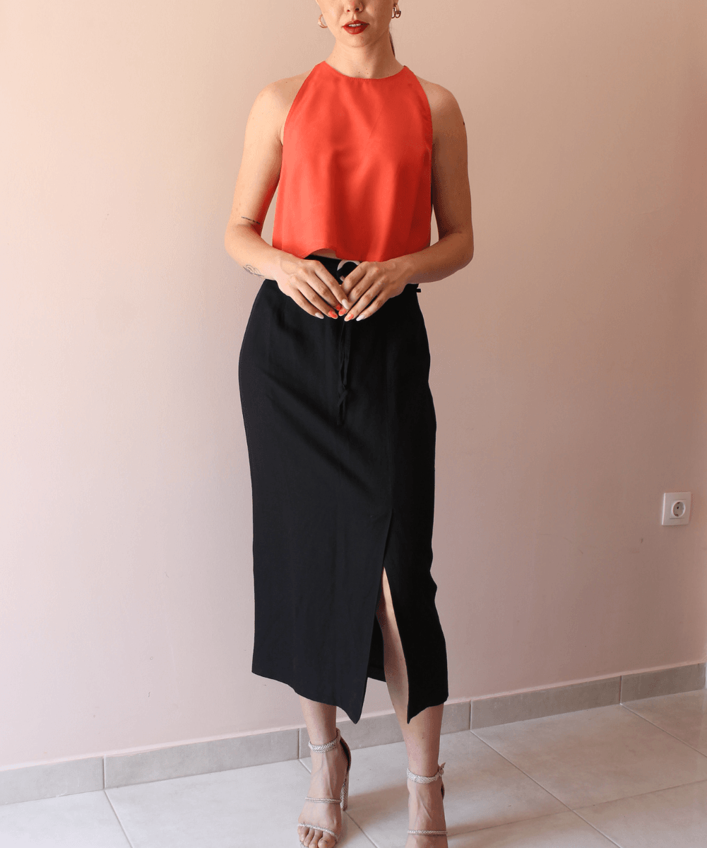 90s Minimalistic Skirt in Black - (EU42)