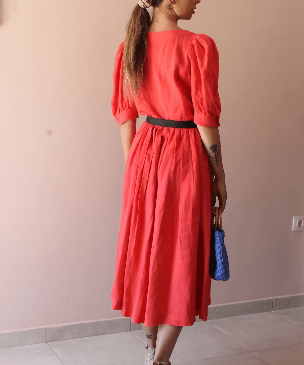 Thumbnail: 90s Dirndl Linen Dress in Red - (EU42)