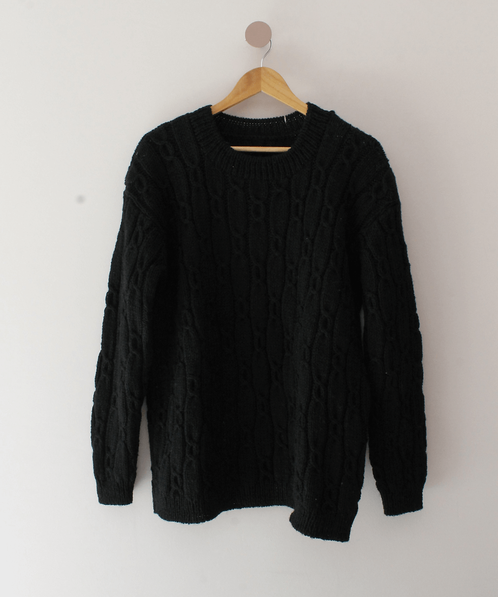 Thumbnail: Vintage Handmade Long Black Sweater - (EU 46-48)