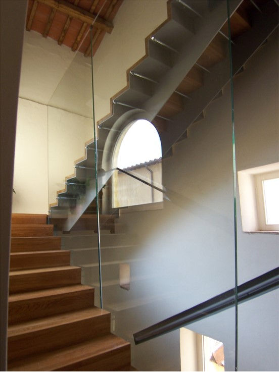 Palazzo Vestri scala 1.jpg