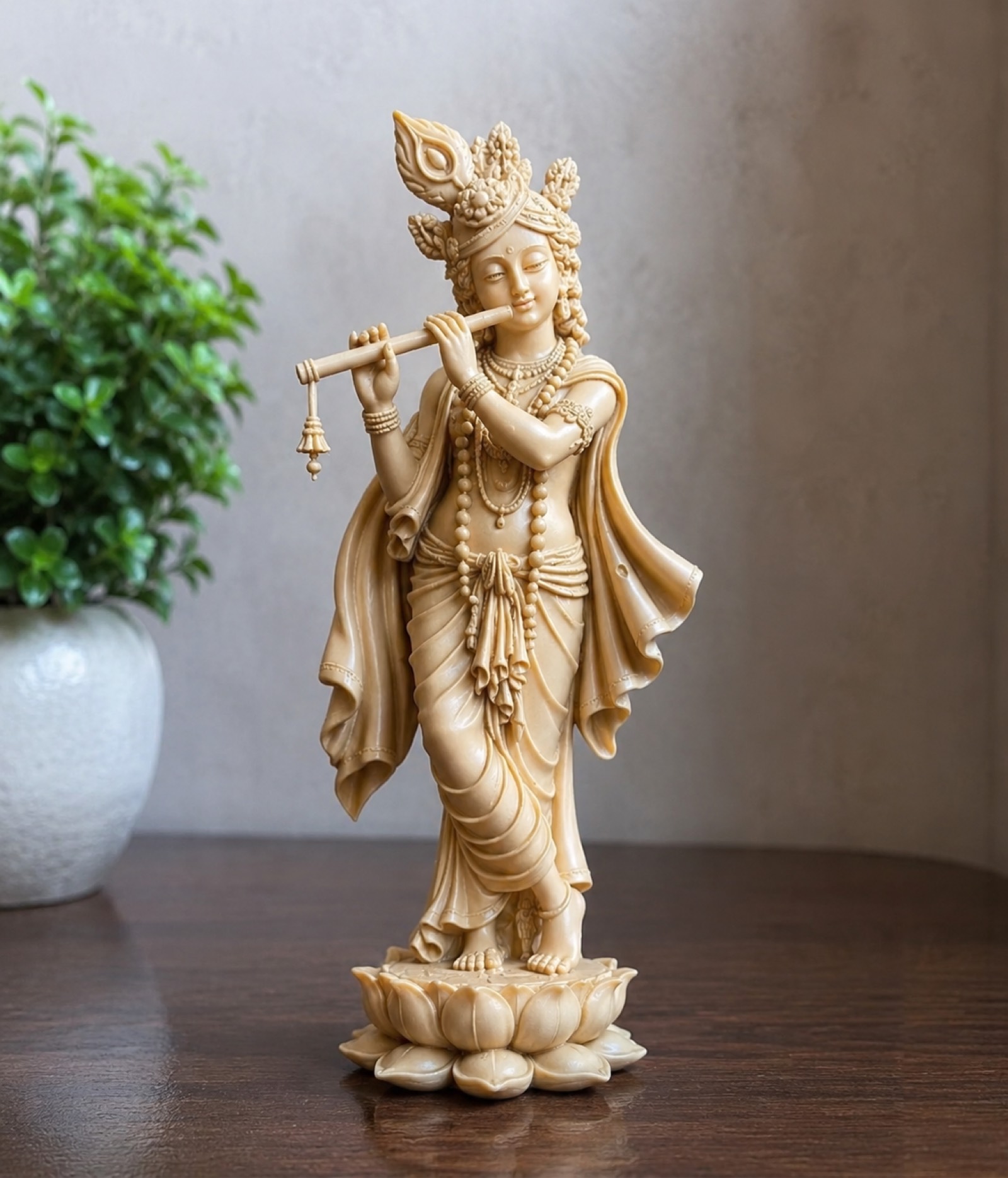 Statue décorative de Krishna jouant de la flûte