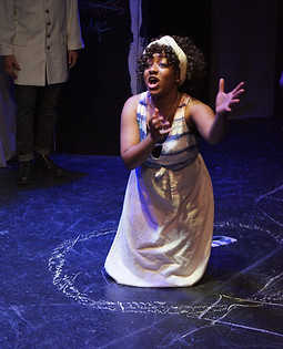 Alma in the chalk circle