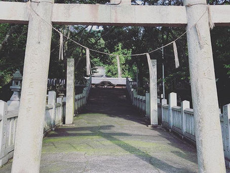 氏神さんにご挨拶