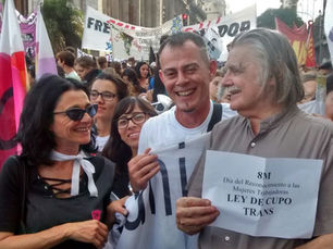 Leerte como ensayo de curación / Joaquín Allaria Mena