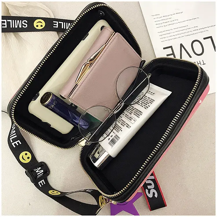 Thumbnail: Camera Design Purse