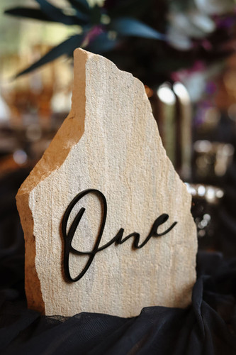 Stone Table Numbers | Blommekind Kuns