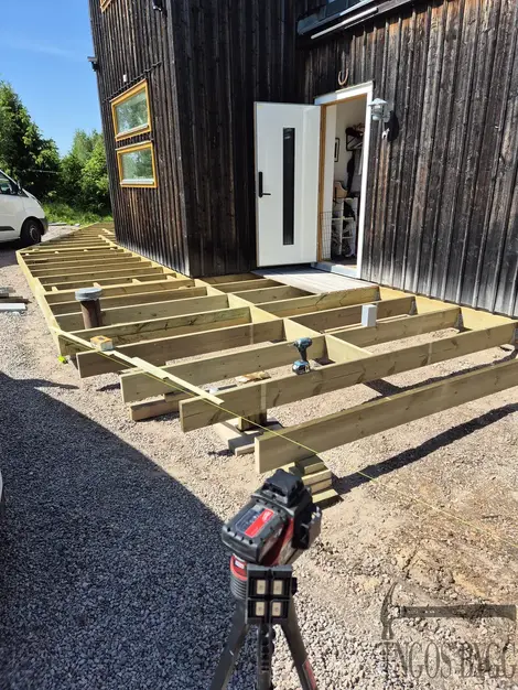 stomme, bjälklag, tryckimpregnerat