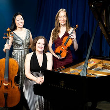 Trio Lucente