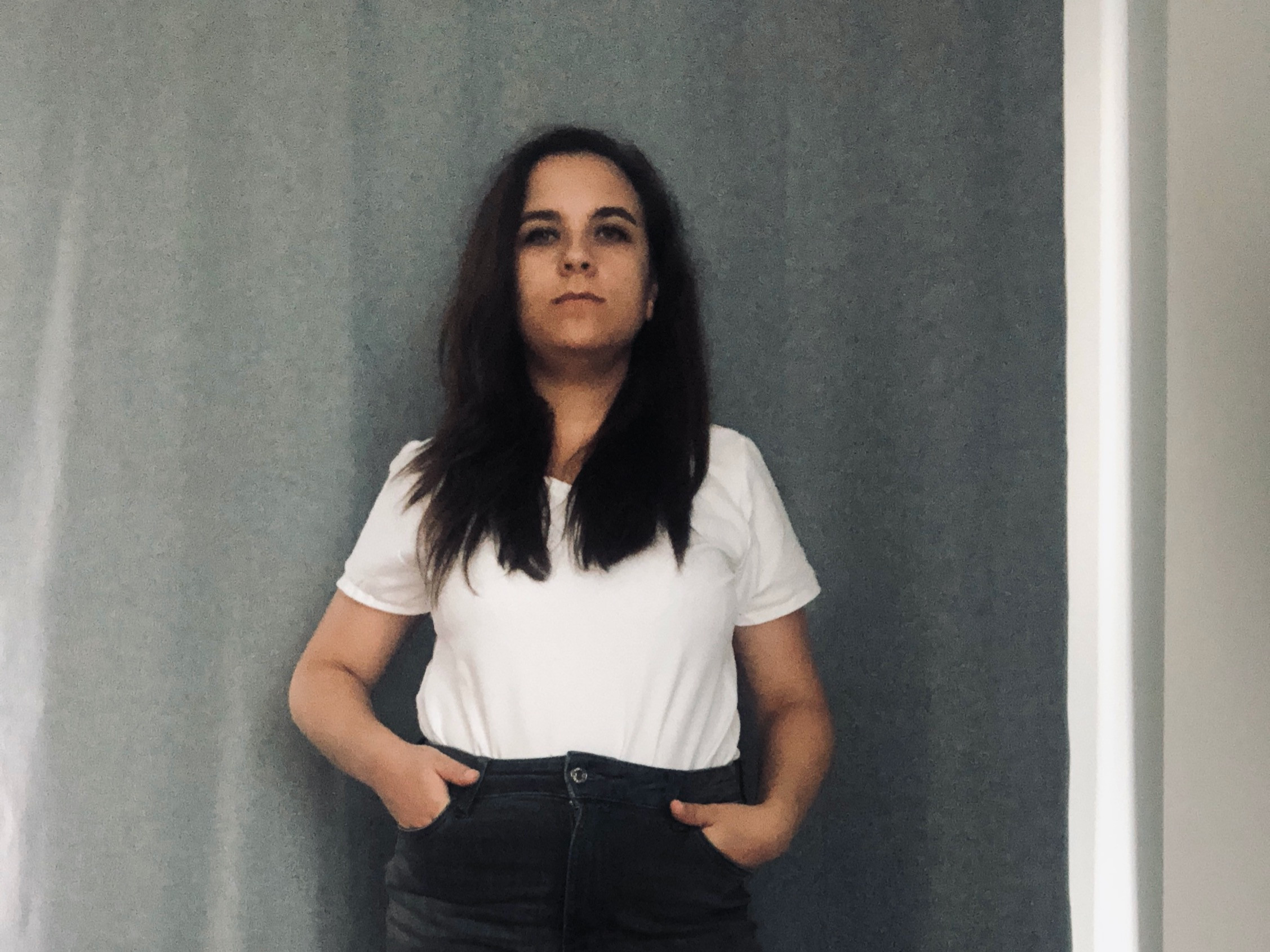 T-shirt Rebecca White