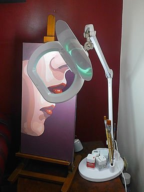 Cathy et ses outils.lampes loupes smd le