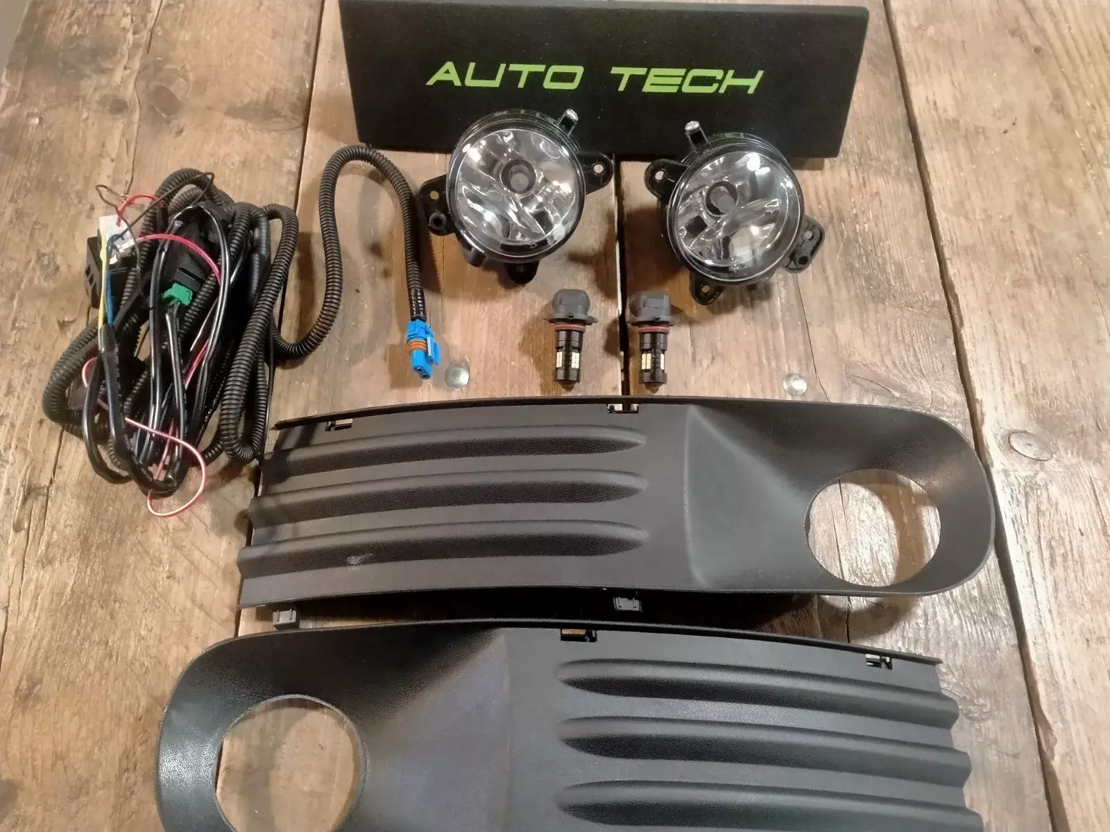 VW T5 2003-2010 LED upgrade Fog Light Kit Inc Switch Harness Etc