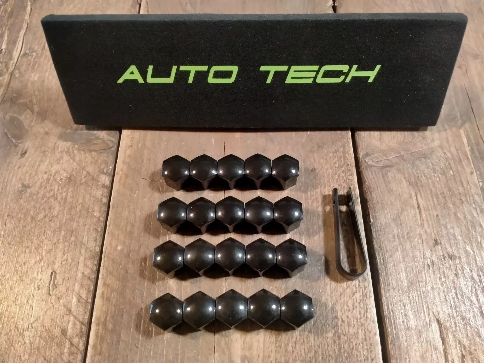 19mm Wheel Nut Covers Gloss Black