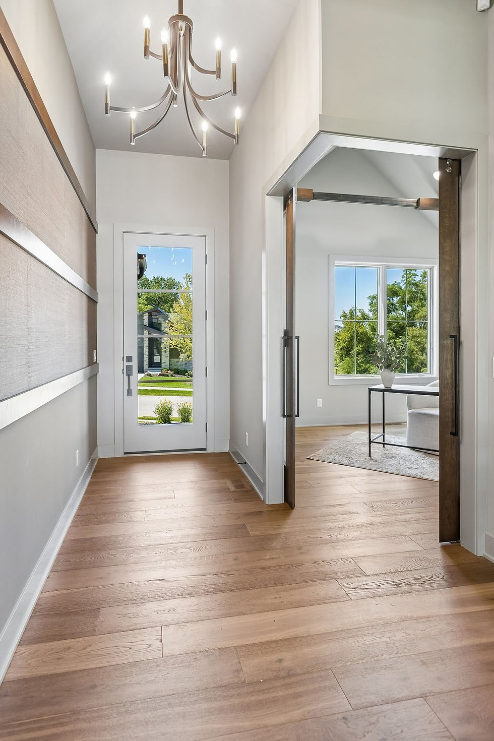 1-web-or-mls-20101 W St_001