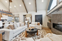 9-web-or-mls-7812 - 20102 W St_009