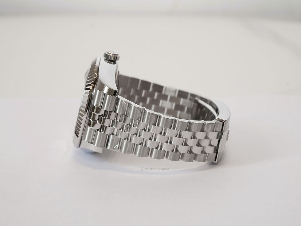 ภาพขนาดย่อ: Rolex Sky-Dweller Ref. 326934