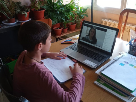 Refuerzo escolar con profes voluntarios